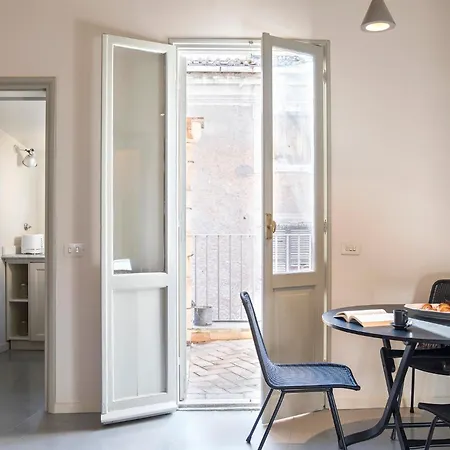 דירה Colosseo Esclusivo Attico Con Terrazze Private רומא